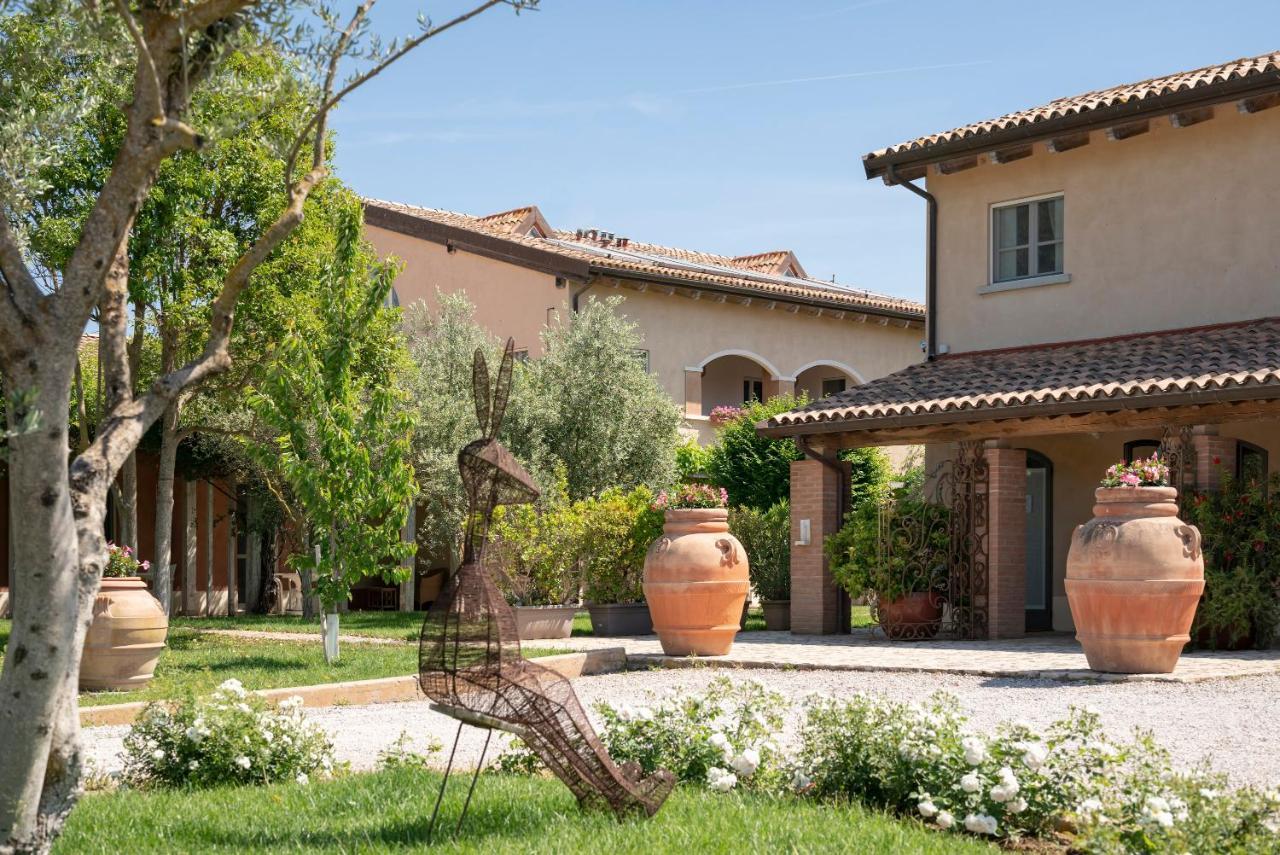 Guadalupe Tuscany Resort Braccagni Exterior foto