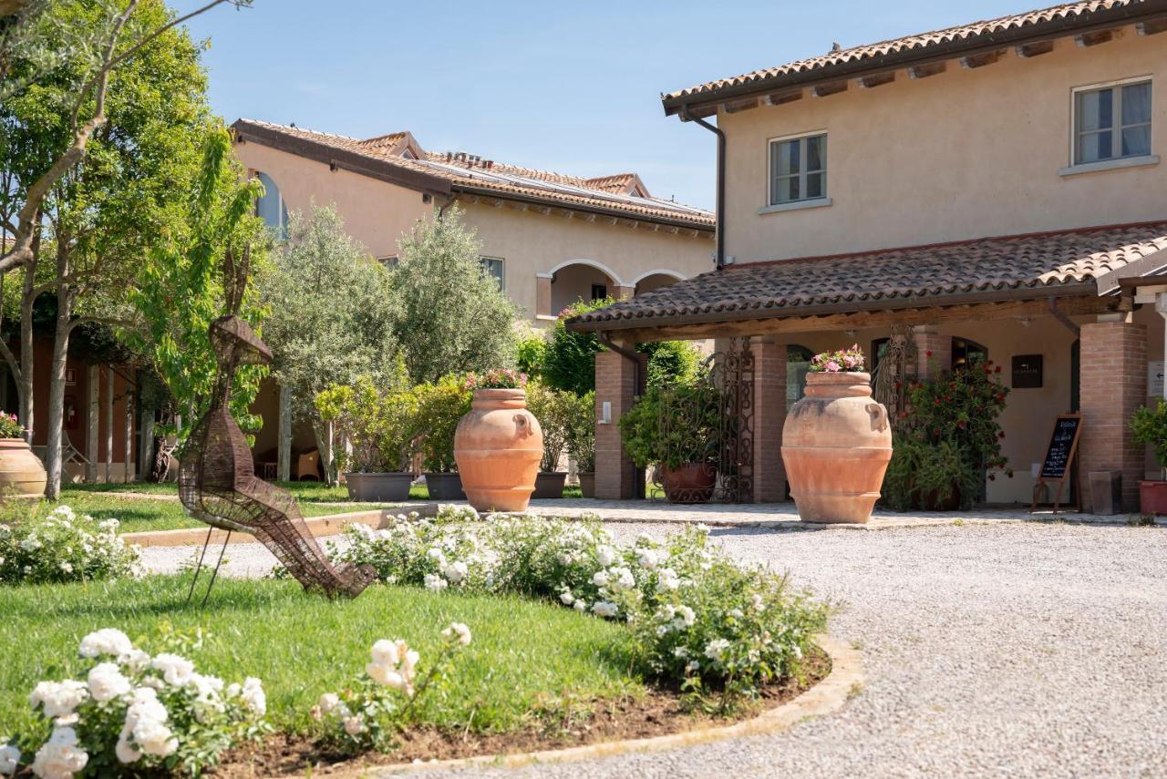 Guadalupe Tuscany Resort Braccagni Exterior foto
